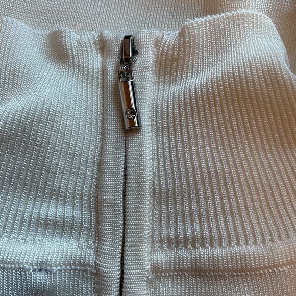 White House Off-White Cold-Shoulder Ribbed Knit Mock Neck Long Sleeve Top S - Picture 4 of 8